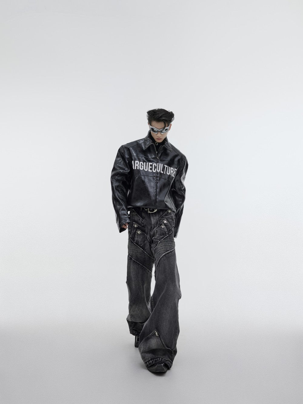 Deconstructing Heavy Jeans